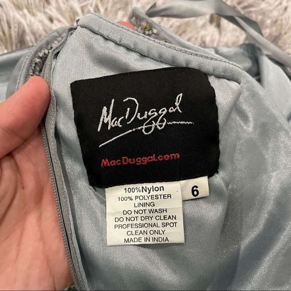 Mac Duggal 5220 Silver Sequin One Shoulder Gown 6 - Picture 8 of 10